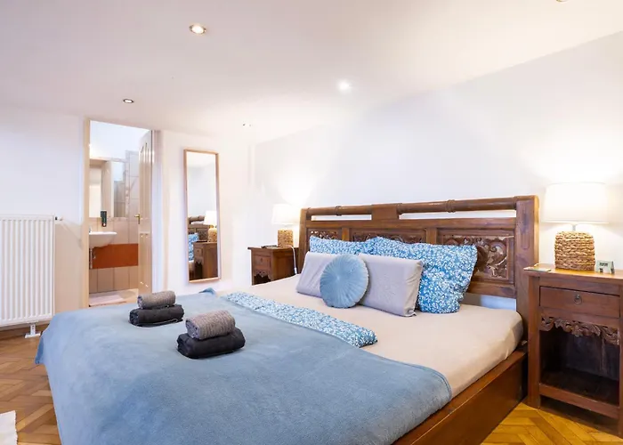 Cedar Inn Budapest - Palace District